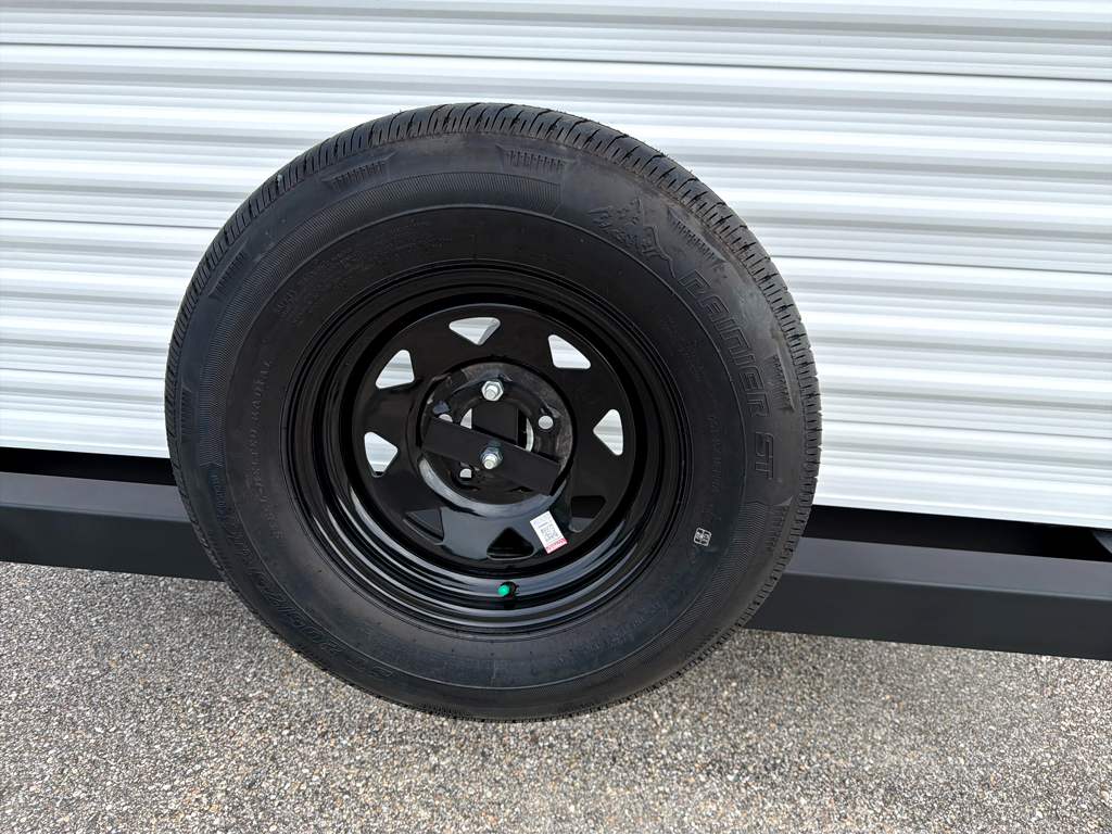 2027 HEARTLAND PROWLER 2600BH - Image 6