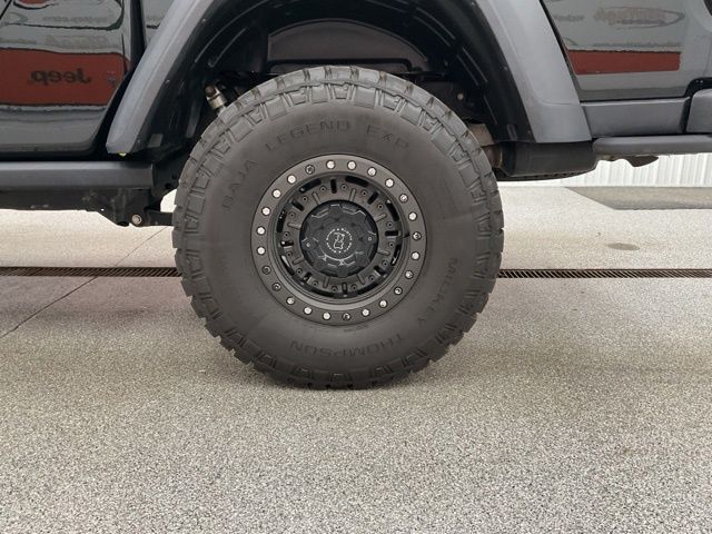 2020 Jeep Gladiator Crew Cab Rubicon 4WD - Image 10