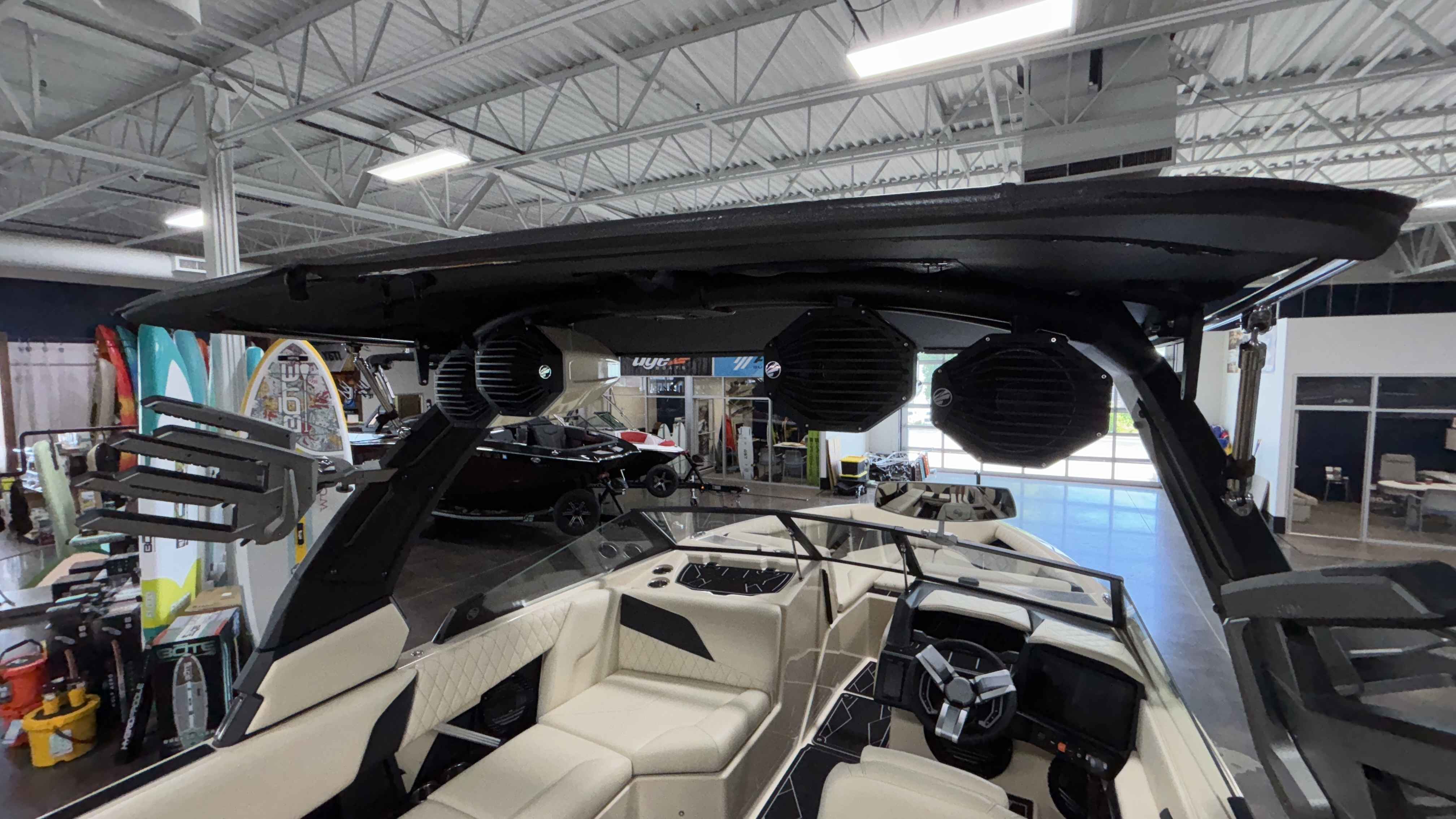 2025 Tige Z5 - Image 49