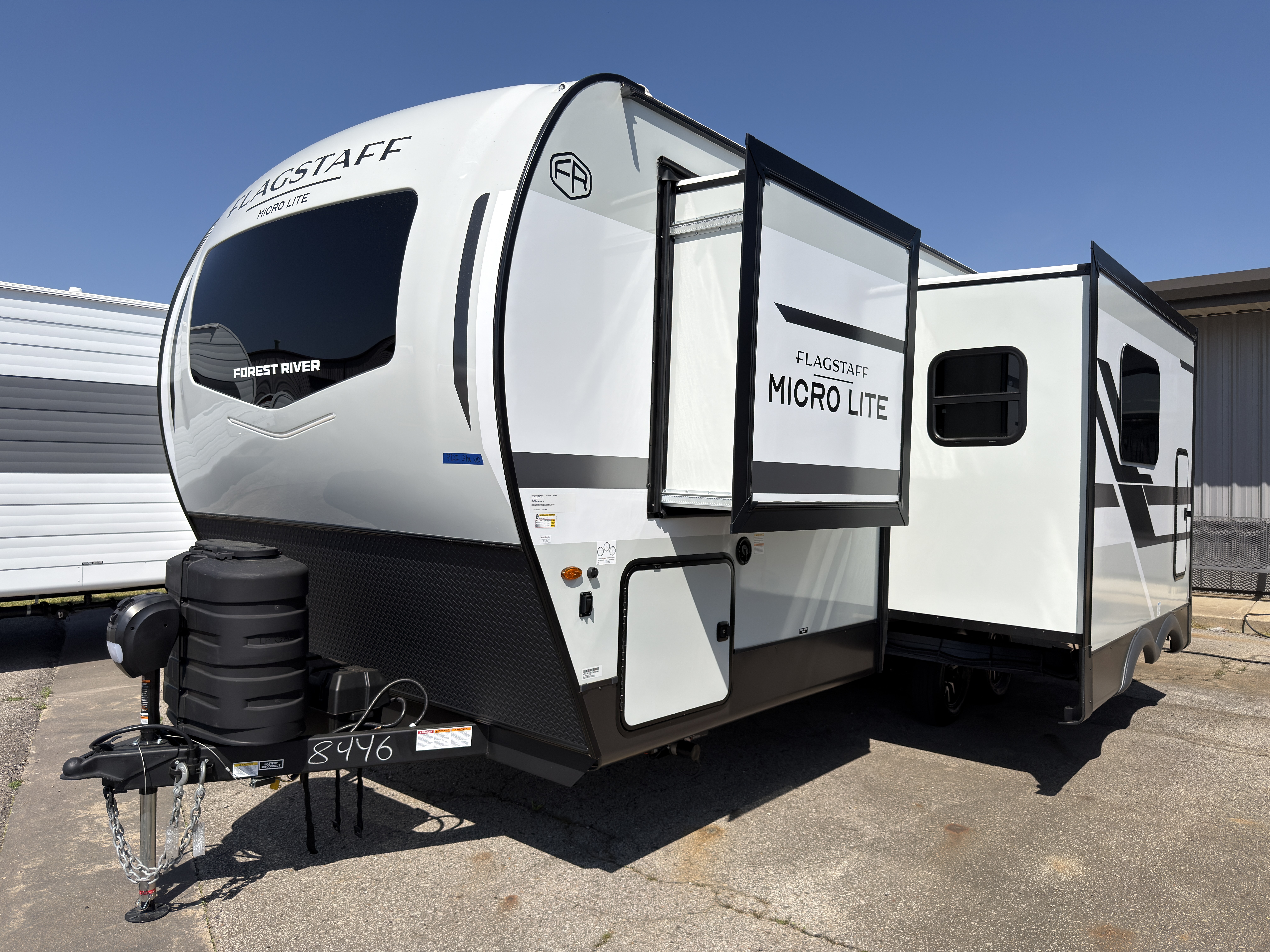2026 Forest River Flagstaff Micro Lite 25BSDS - Image 3