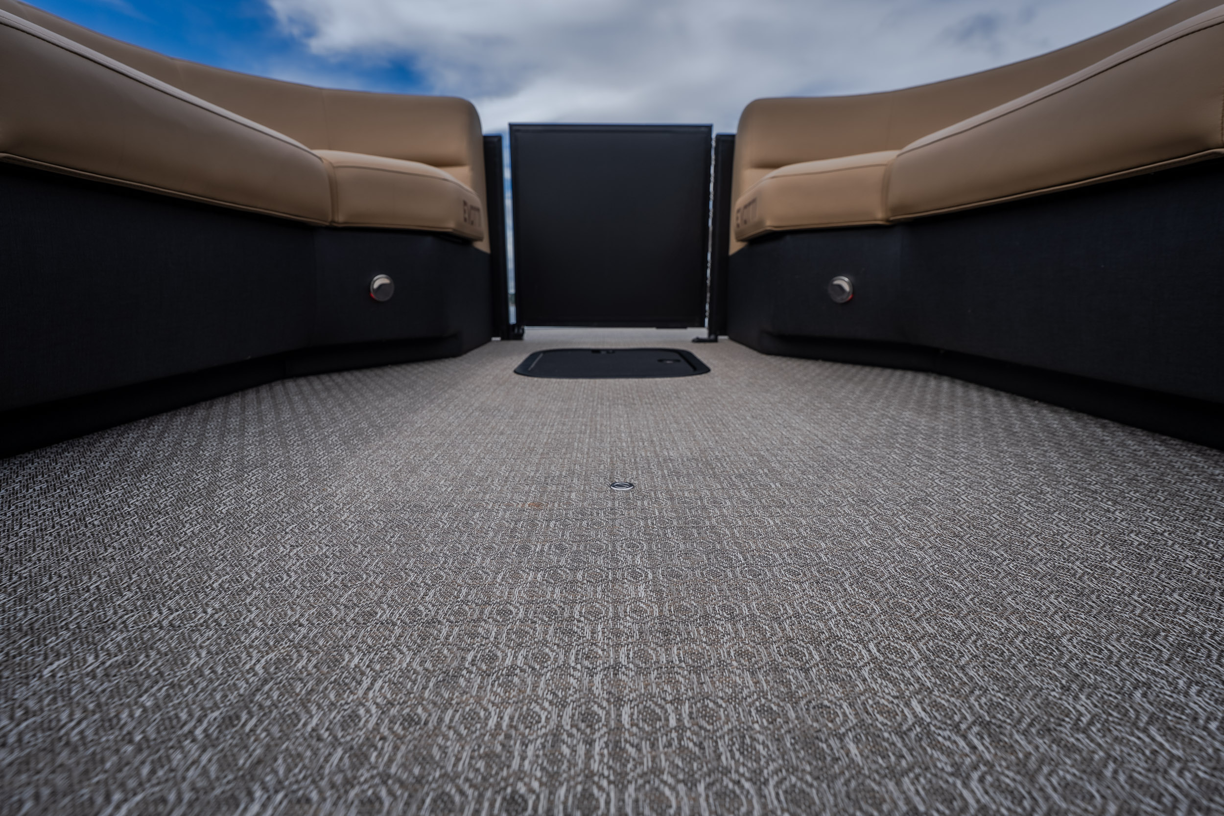 2026 Evotti 525 Quad Lounge - Image 27