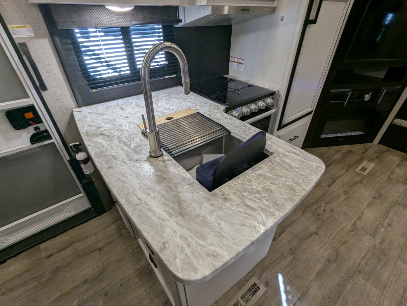 2021 Jayco Eagle HT 29.5BHOK - Image 25