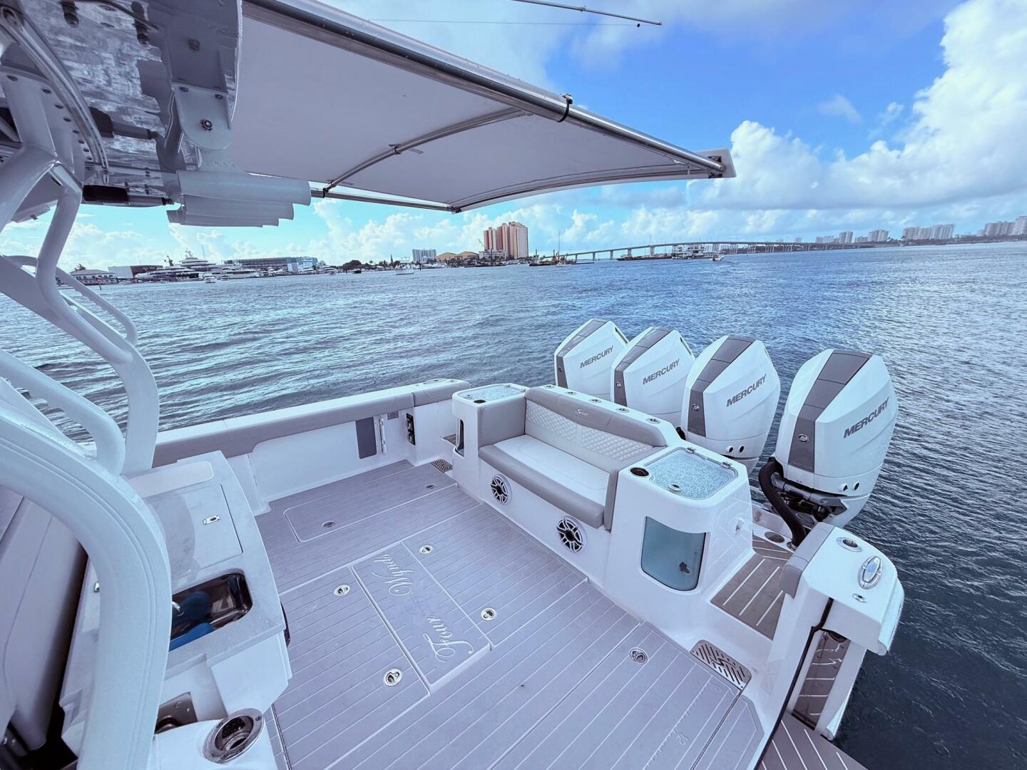 2006 Carver 43 Motor Yacht - Image 139
