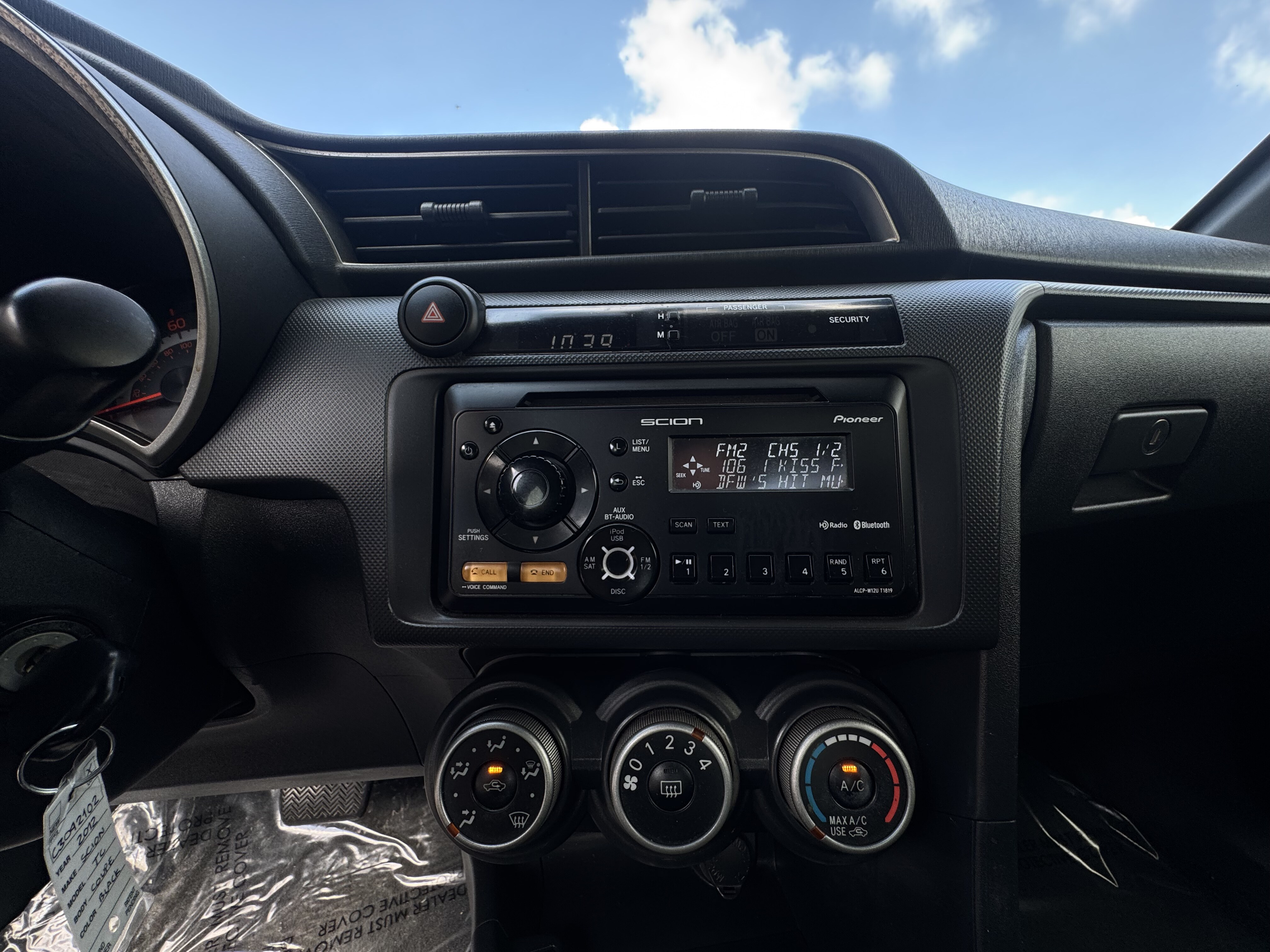 2012 Scion tC-4 Cyl. Liftback 3D - Image 16