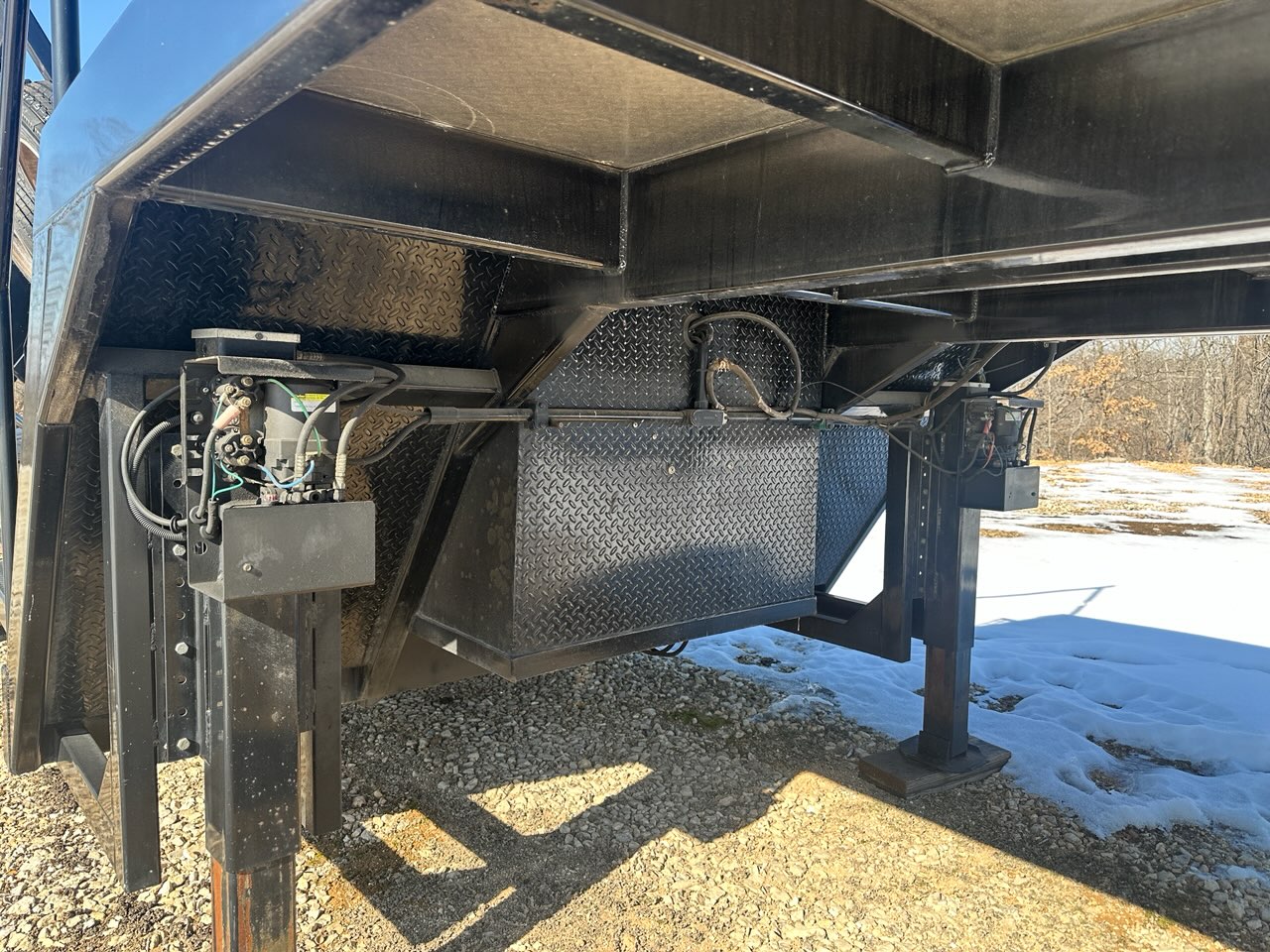 2011 Heritage Tilt Trailer - Image 7