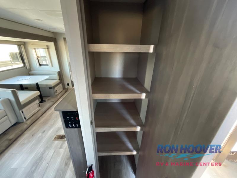 2026 COACHMEN 333DORM - Image 21