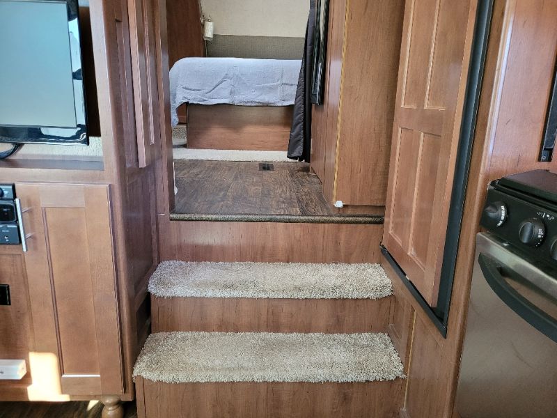 2015 Forest River Wildcat Maxx 242RLX - Image 10