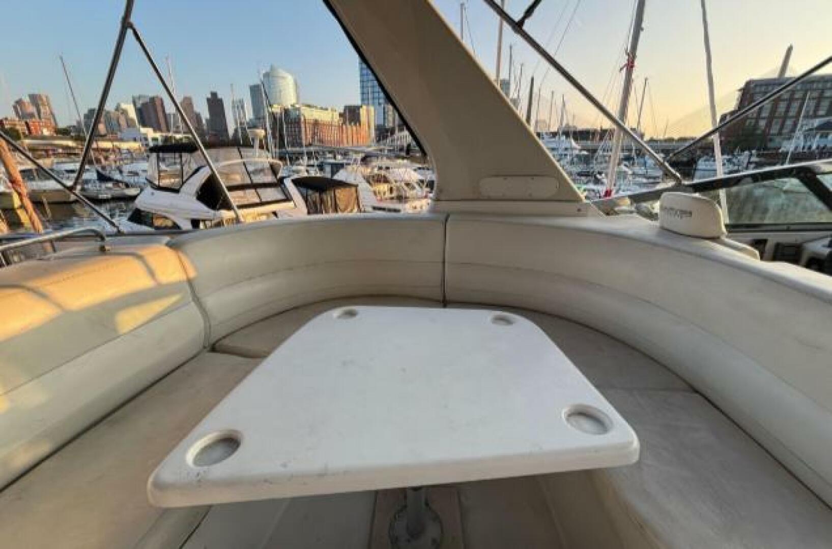 1998 Carver 530 Voyager - Image 45