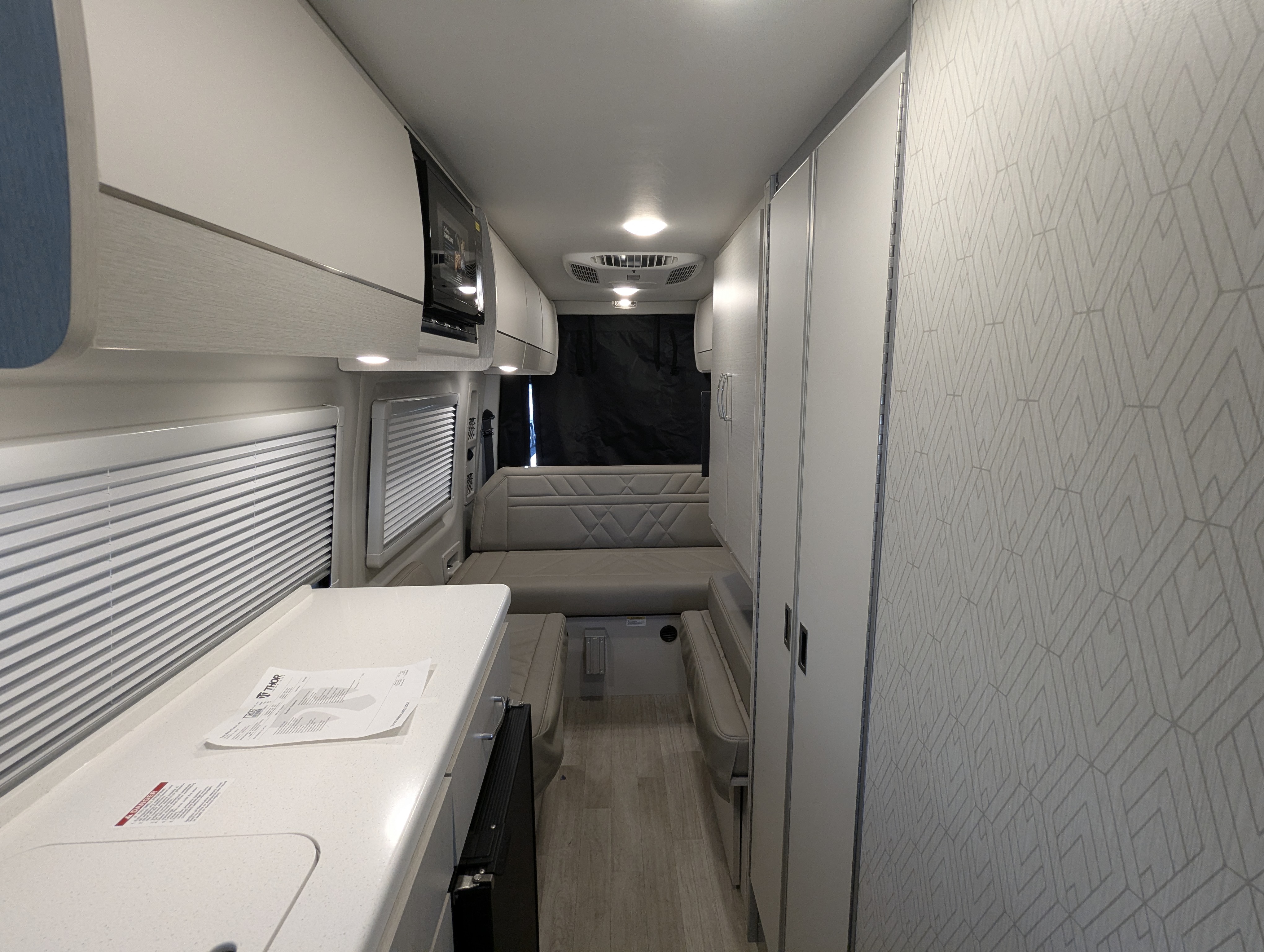 2026 Thor Motor Coach Tranquility 24C - Image 16