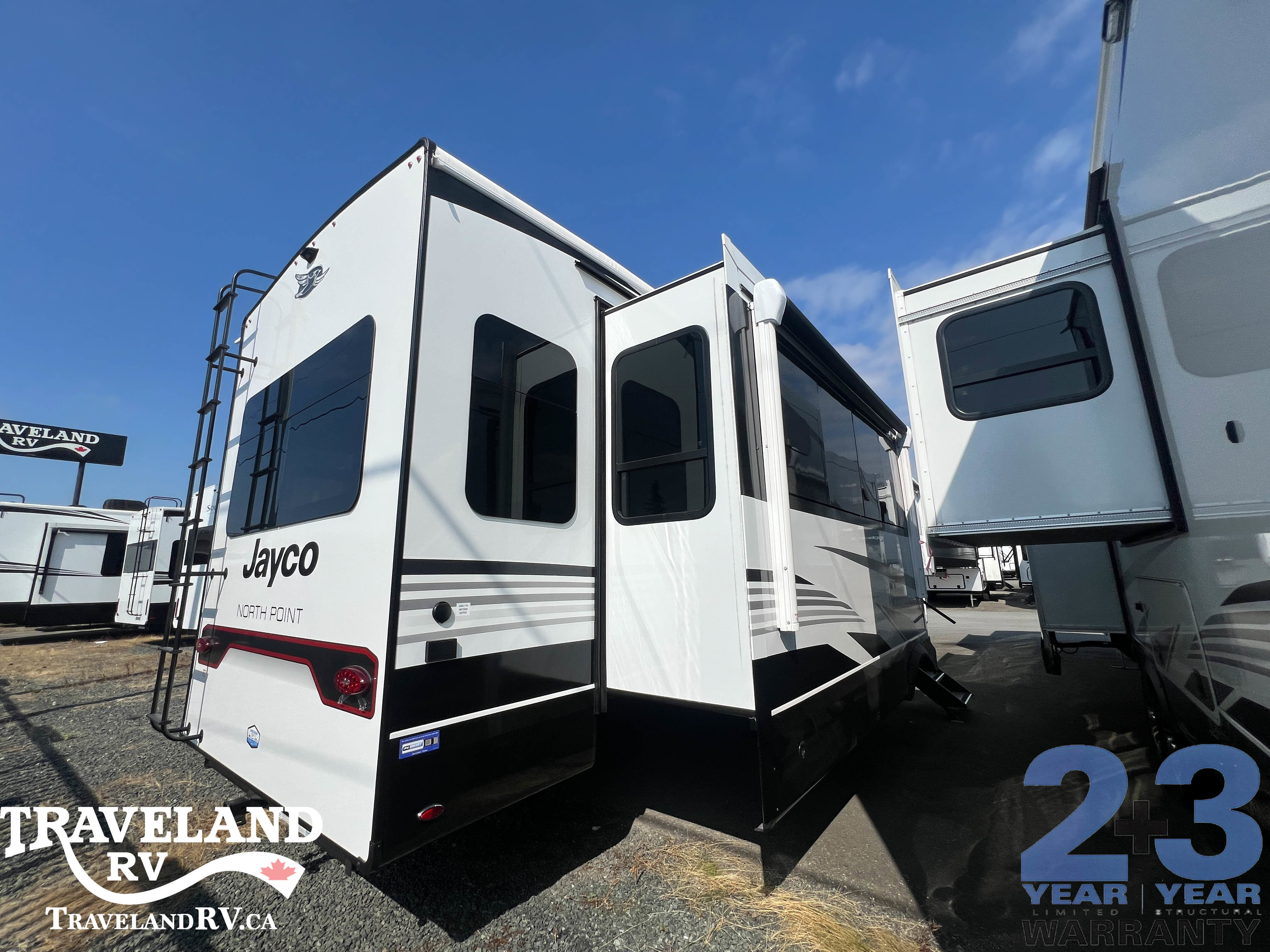 2026 Jayco North Point 377RLBH - Image 4