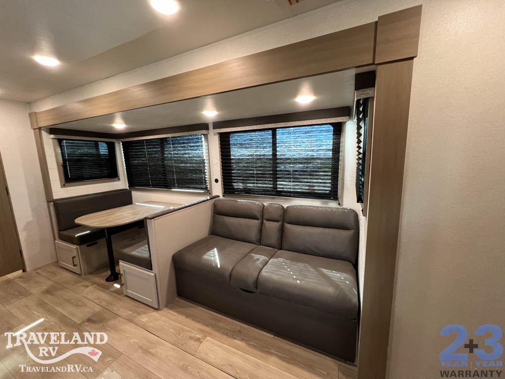 2027 Jayco Jay Flight SLX 333BTS - Image 17