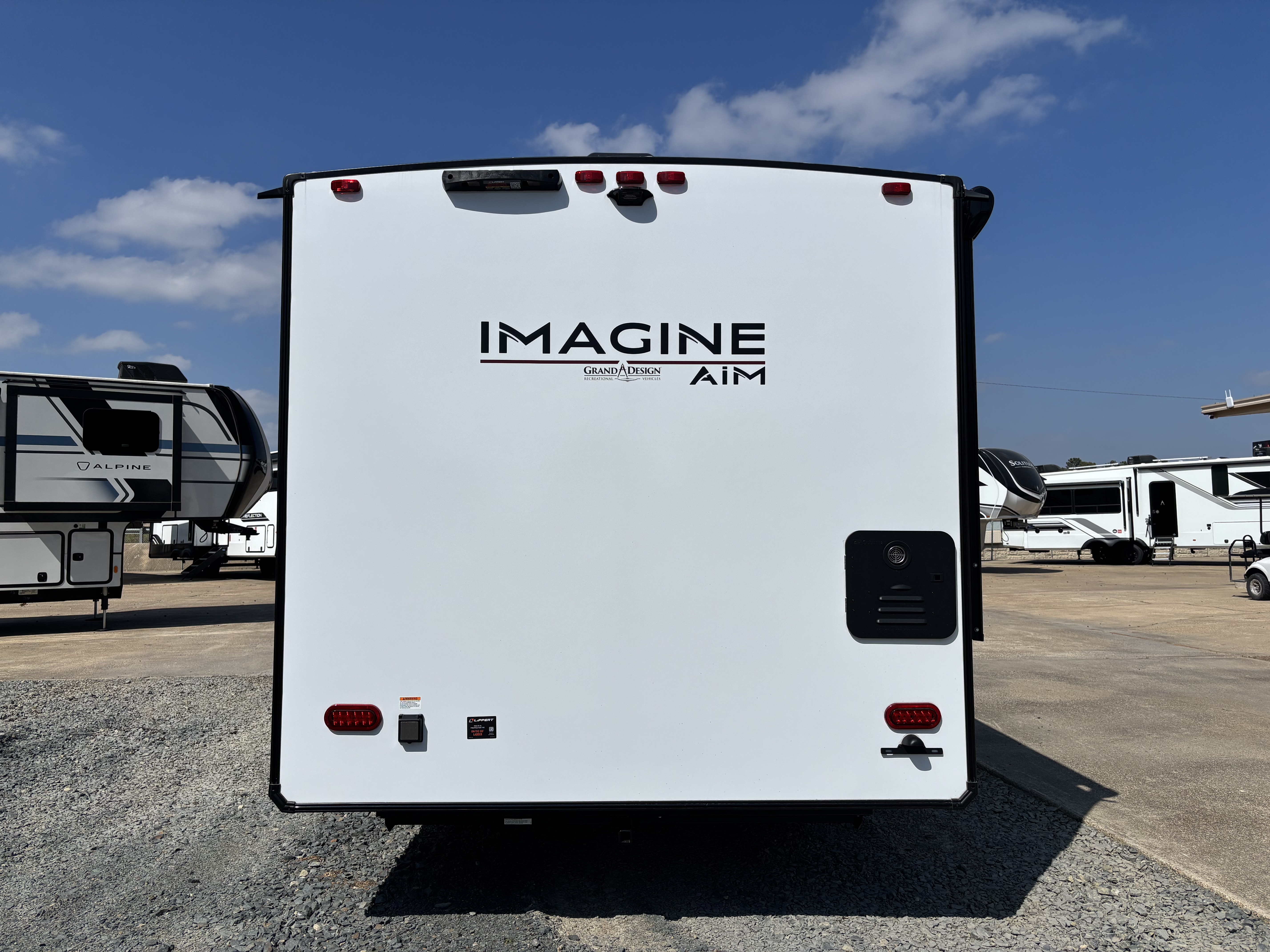 2026 Grand Design Imagine AIM 16MLA - Image 7