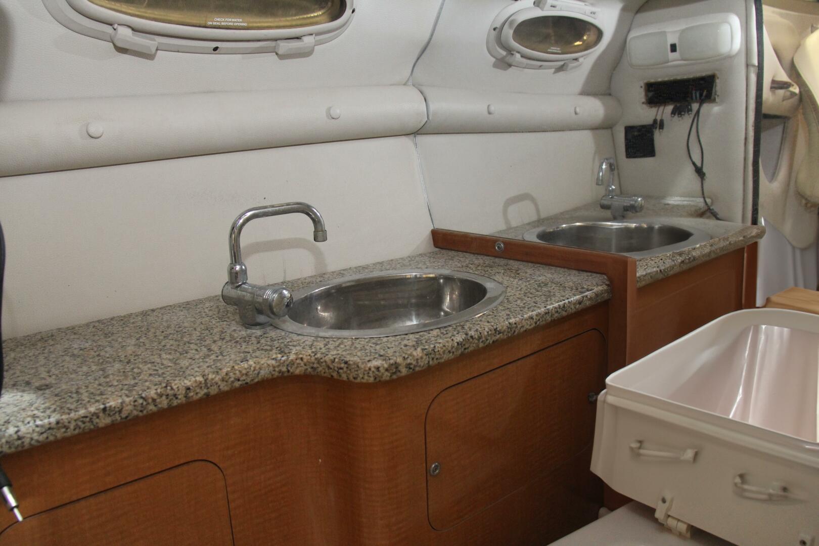 2006 Chaparral 256 SSi Base - Image 86