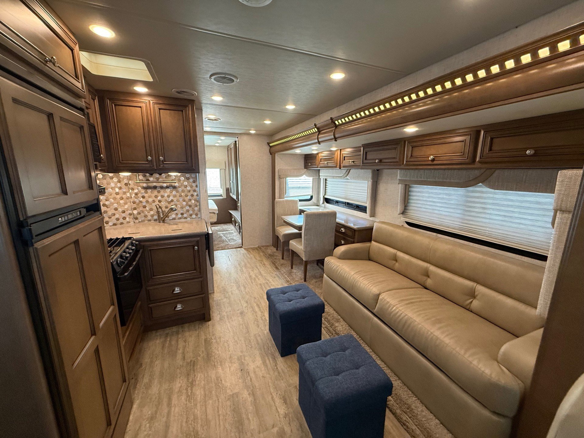 2020 NEWMAR BAY STAR SPORT 2702 - Image 11