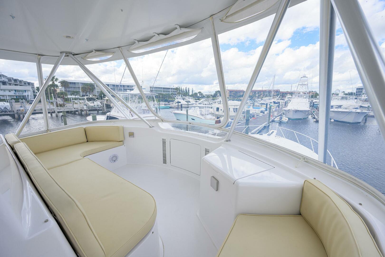 2004 Viking 56 Convertible - Image 21