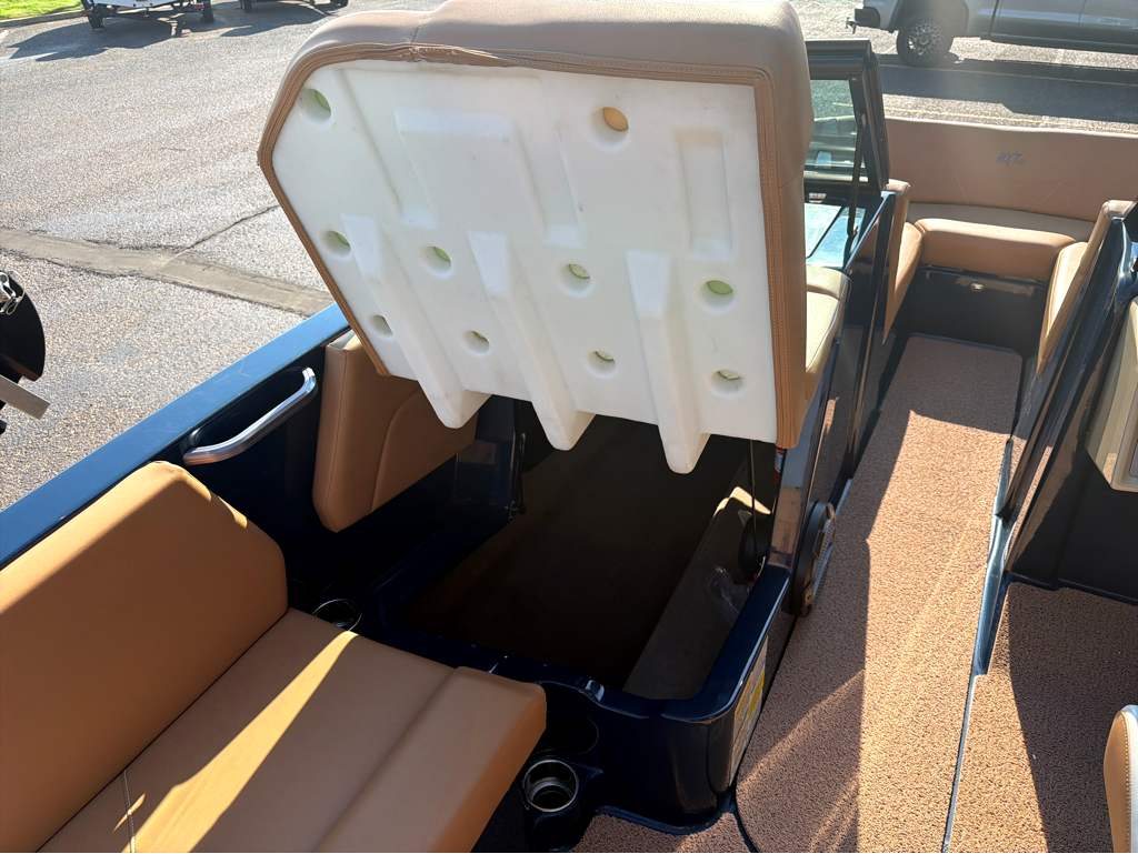 2022 MasterCraft NXT 22 - Image 17