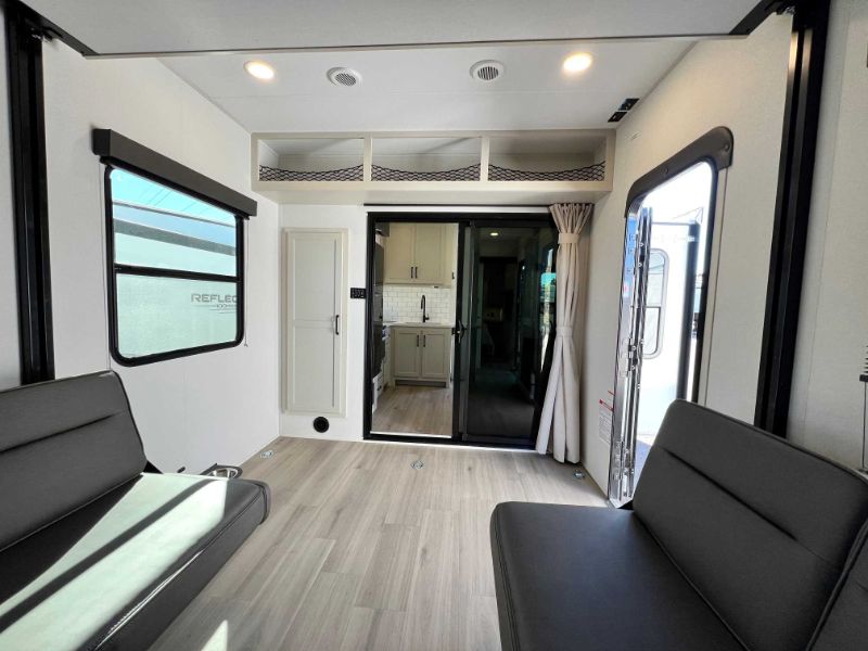 2026 Grand Design Momentum G-Class 29GS - Image 22
