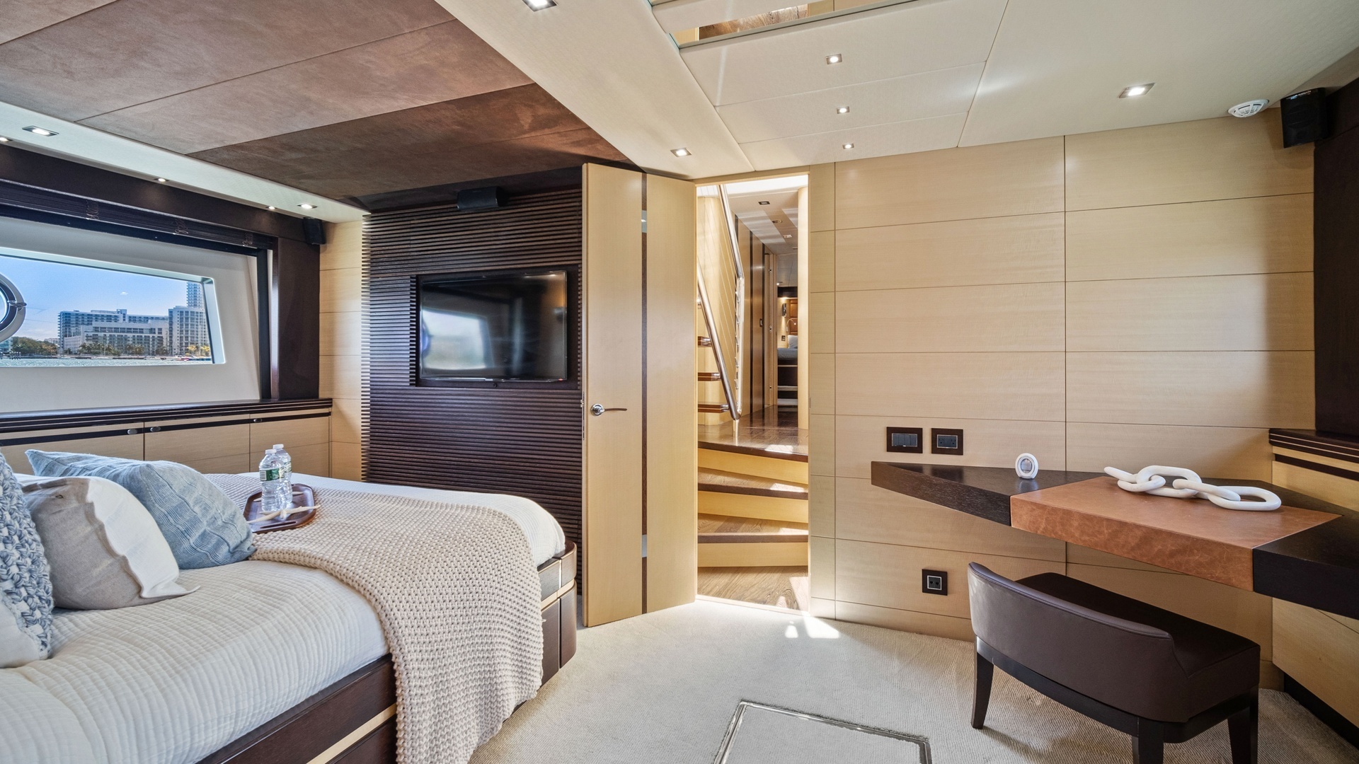 2013 Sunseeker 80 Predator - Image 35