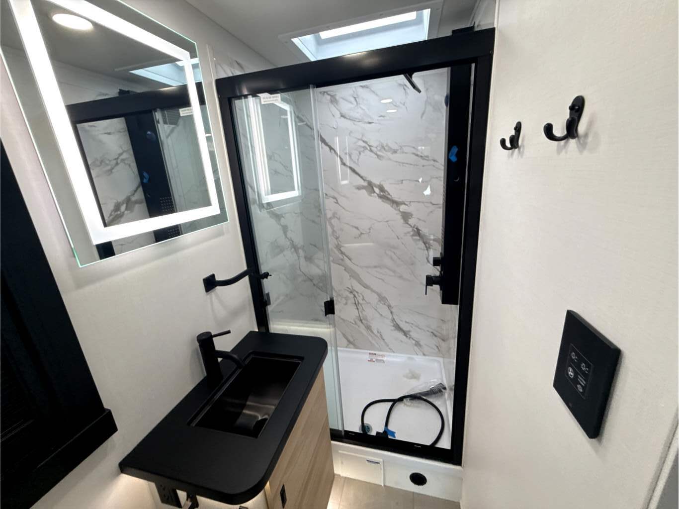 2027 JAYCO MELBOURNE PRESTIGE 25LP - Image 30