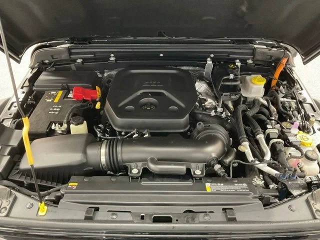 2025 Jeep Wrangler 4xe Rubicon 4x4 - Image 27