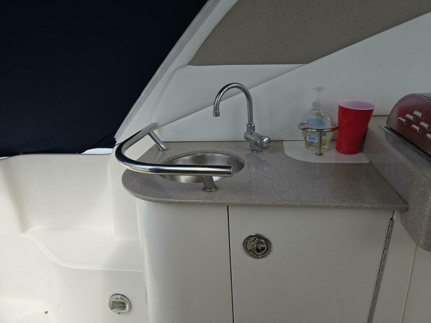 2007 Sea Ray 310 Sundancer - Image 26