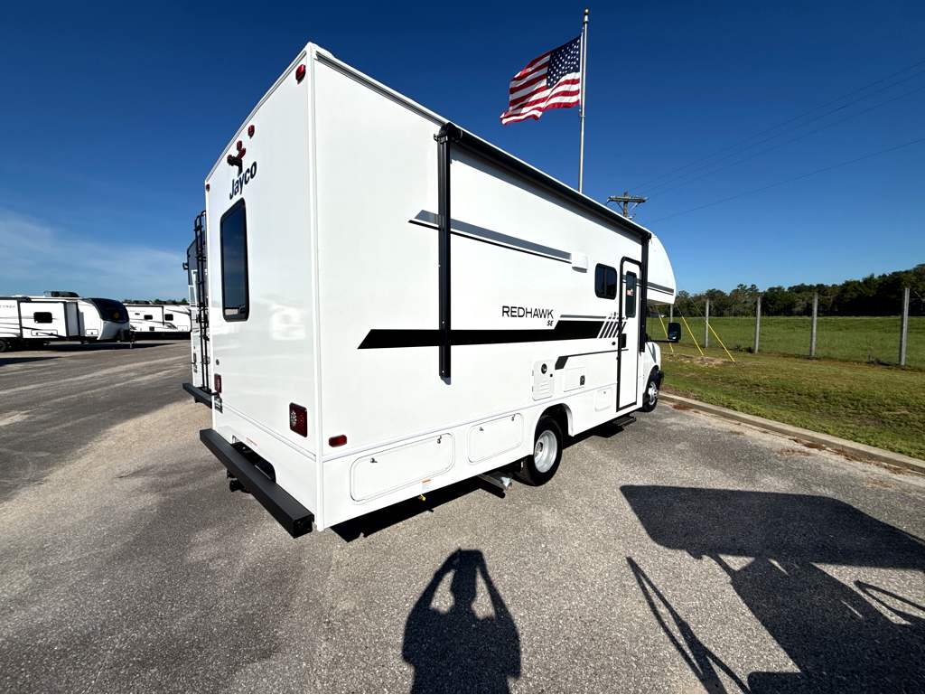 2027 JAYCO REDHAWK SE 22C - Image 2