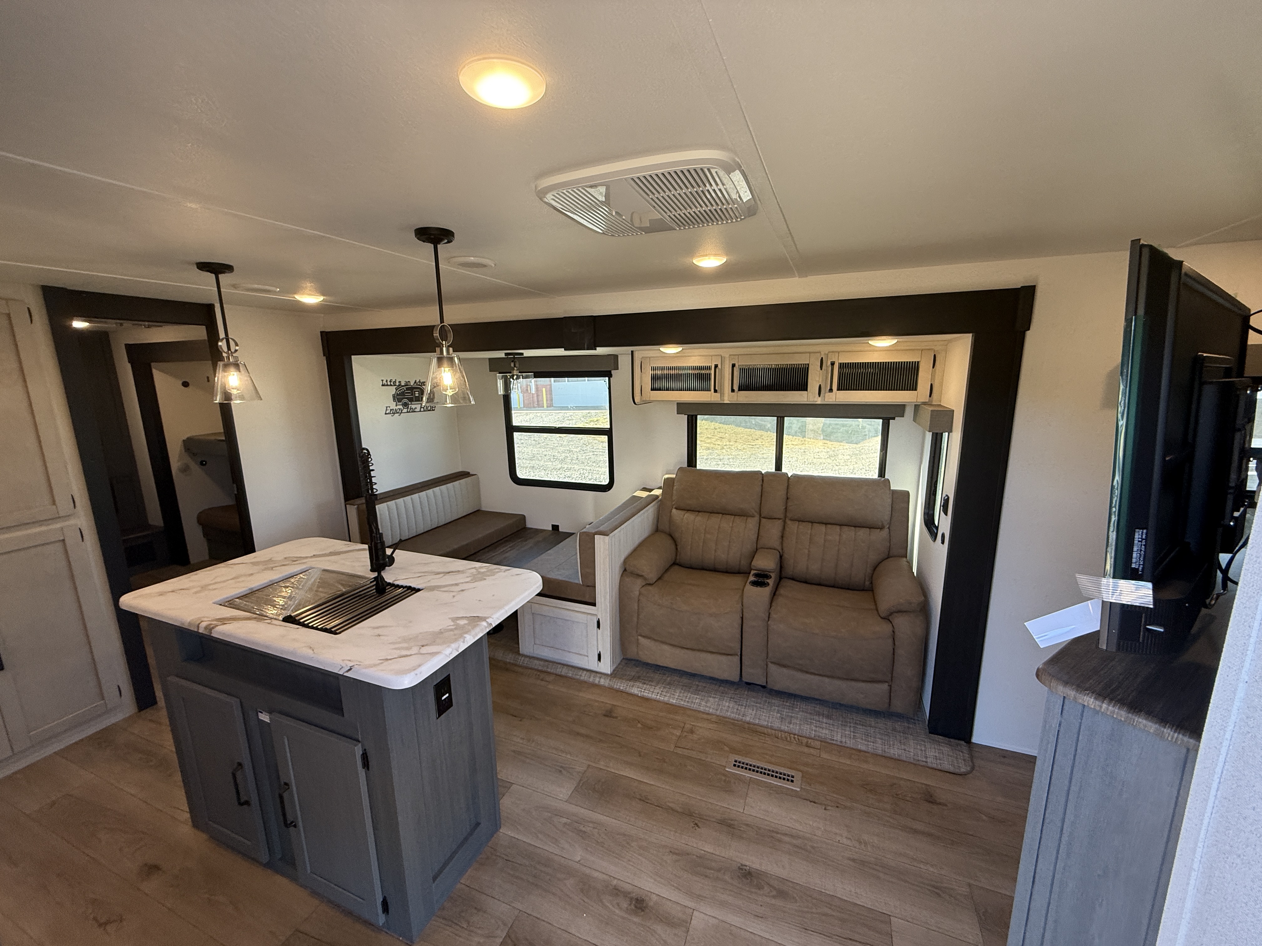 2026 Forest River Puma 32BH2B - Image 23