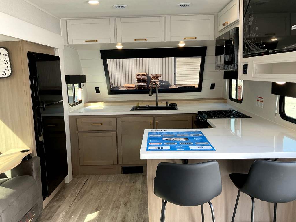 2026 JAYCO Eagle 265 FKDS HT - Image 10