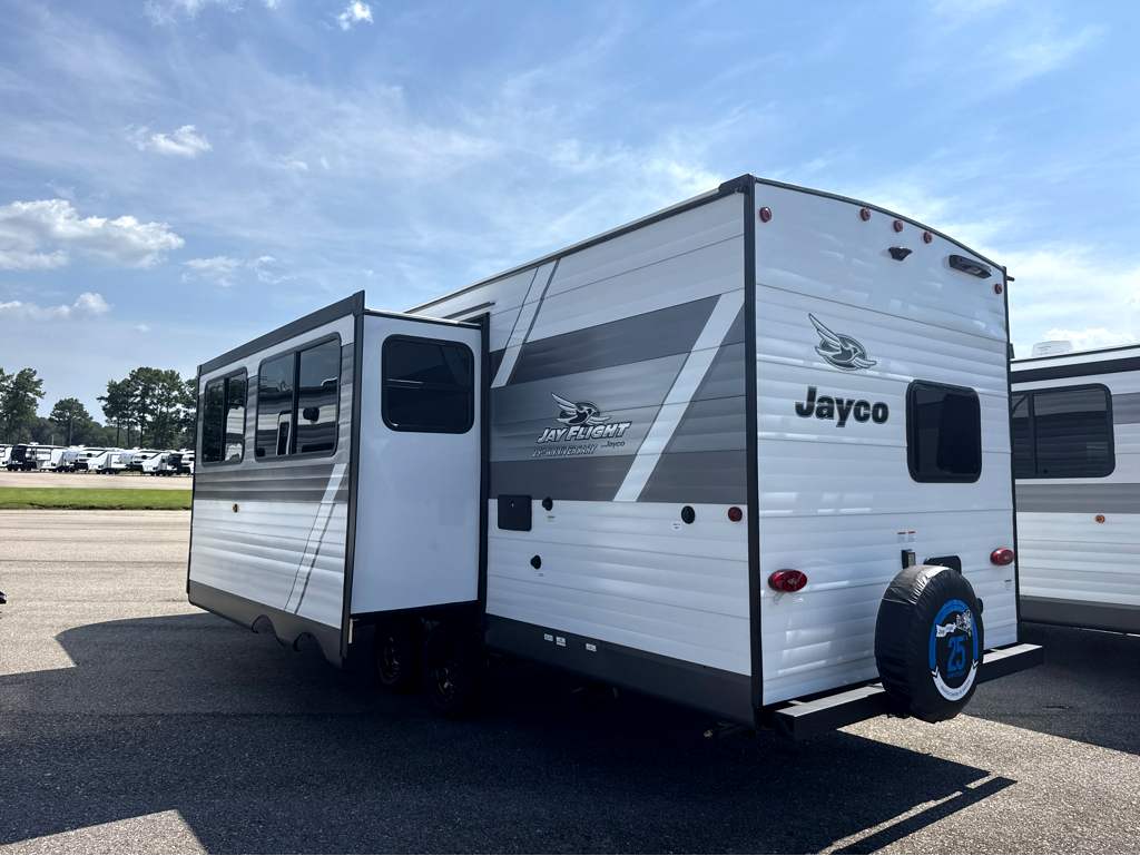 2027 Jayco Jay Flight SLX 261BHS - Image 3