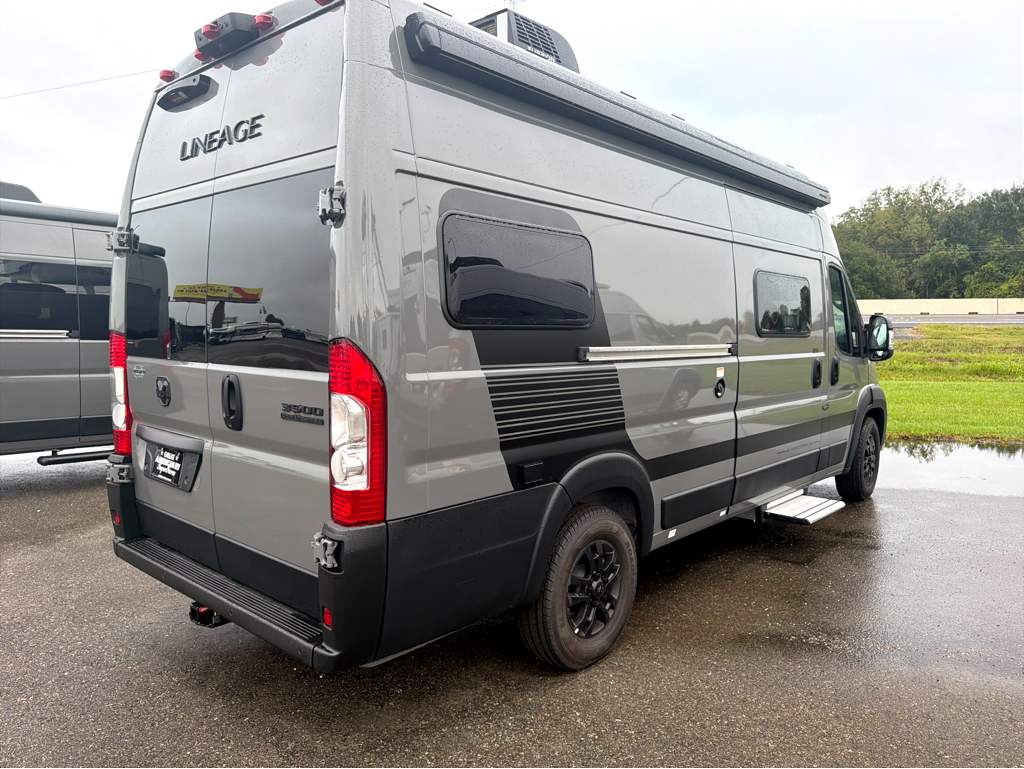 2027 GRAND DESIGN LINEAGE SERIESVP LVP2 - Image 3
