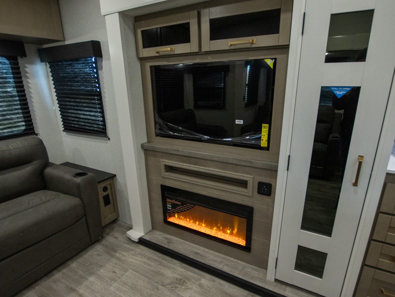 2026 Jayco Eagle SLE 30RLT - Image 11