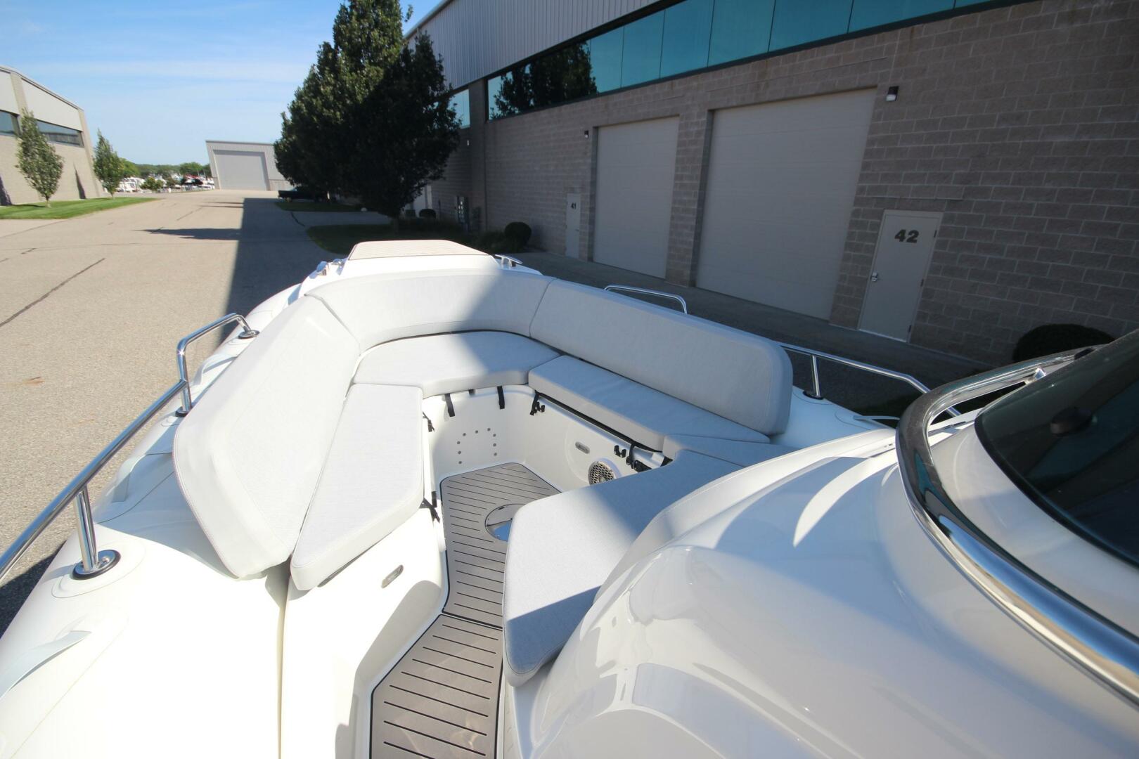 2024 Zodiac Medline 9 NEO - Image 53