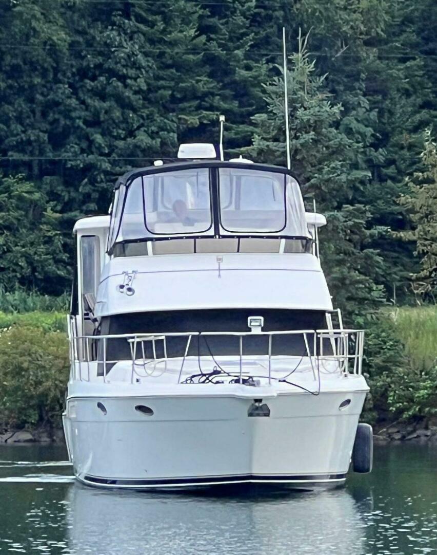 1998 Carver 355 Aft Cabin - Image 7