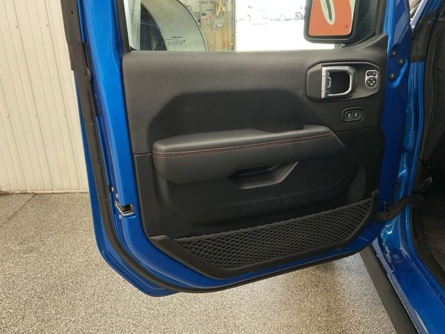 2022 Jeep Gladiator Crew Cab Rubicon 4WD - Image 12