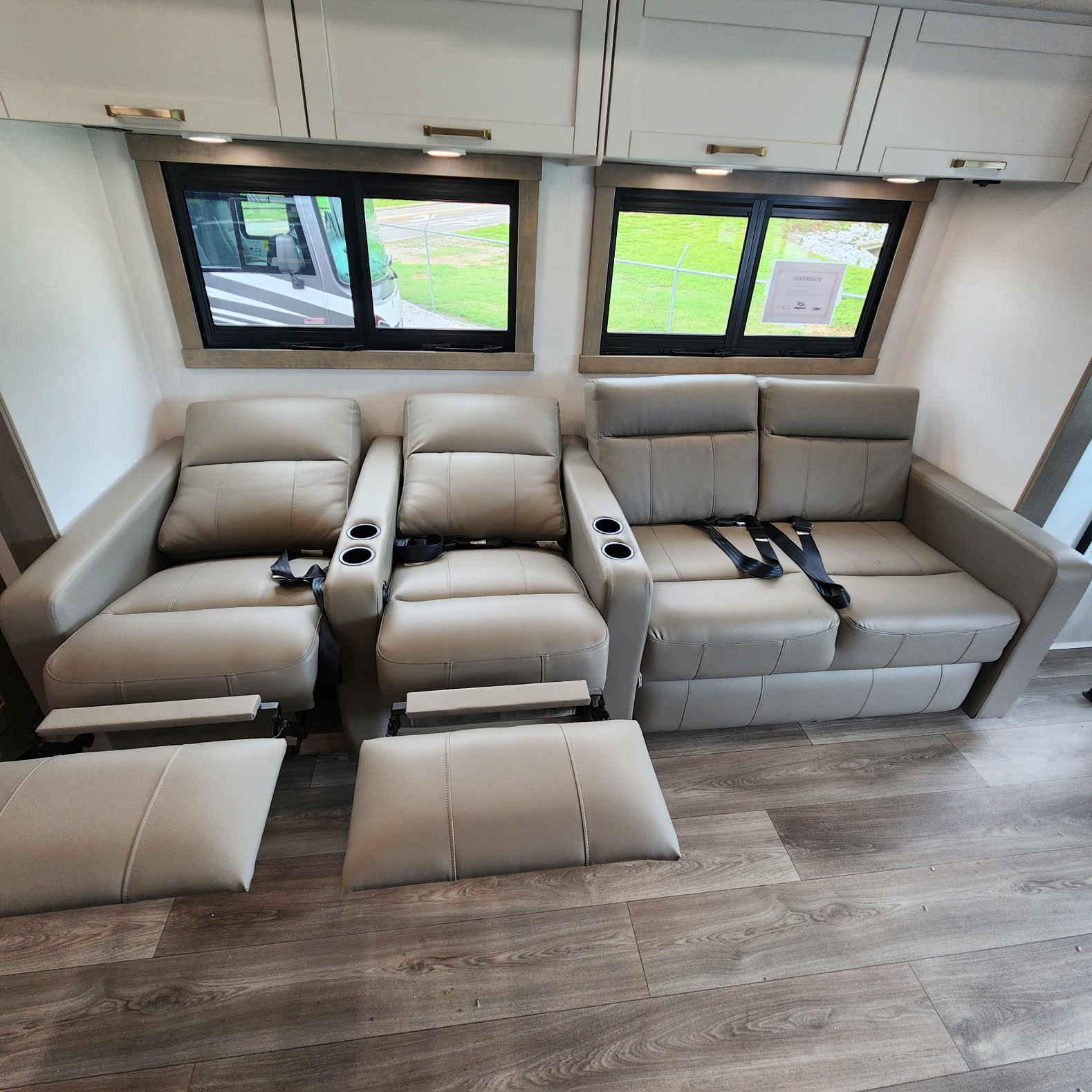 2027 JAYCO PRECEPT 36C - Image 34
