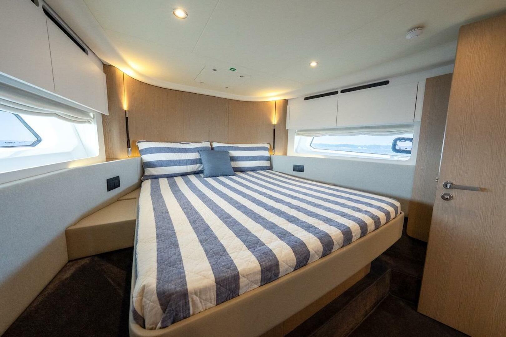 2023 Azimut Fly 53 - Image 89