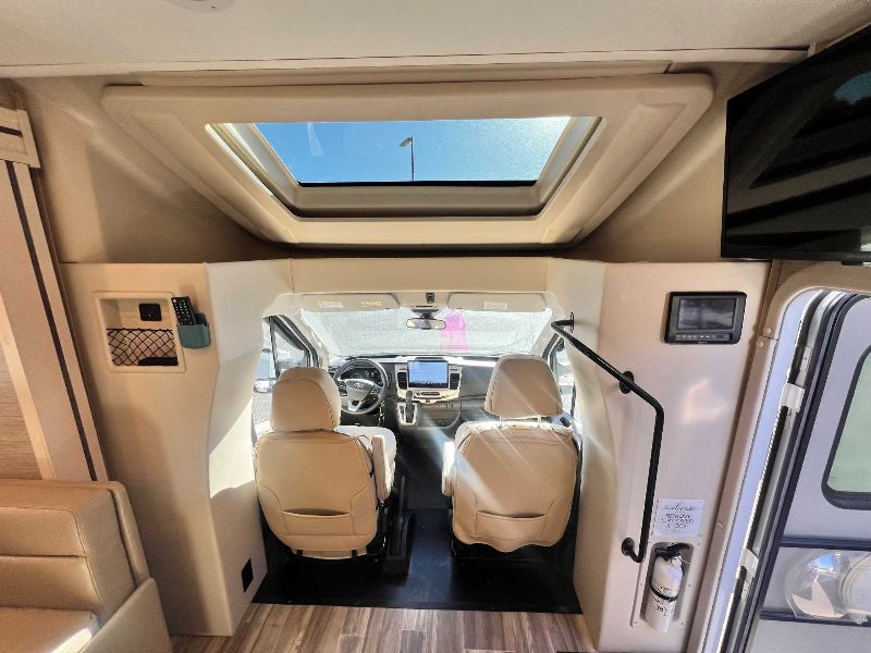 2023 Thor Motor Coach Compass RUV 23TW - Image 5