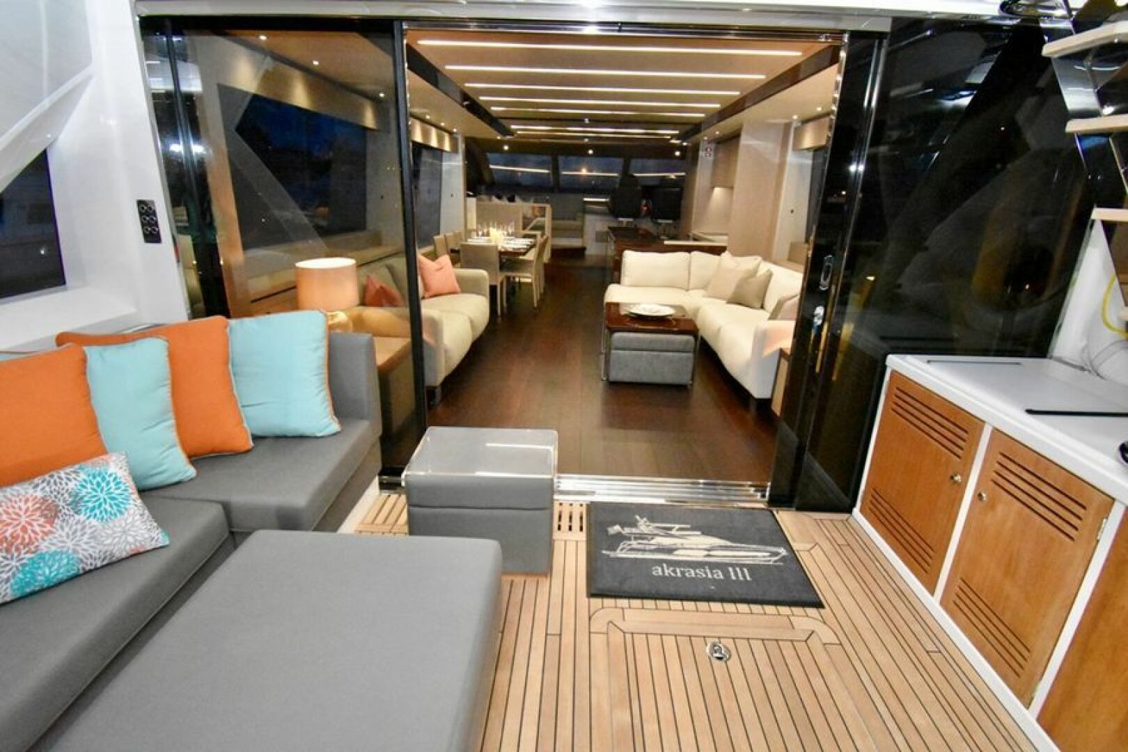 2018 Sunseeker Yacht - Image 14