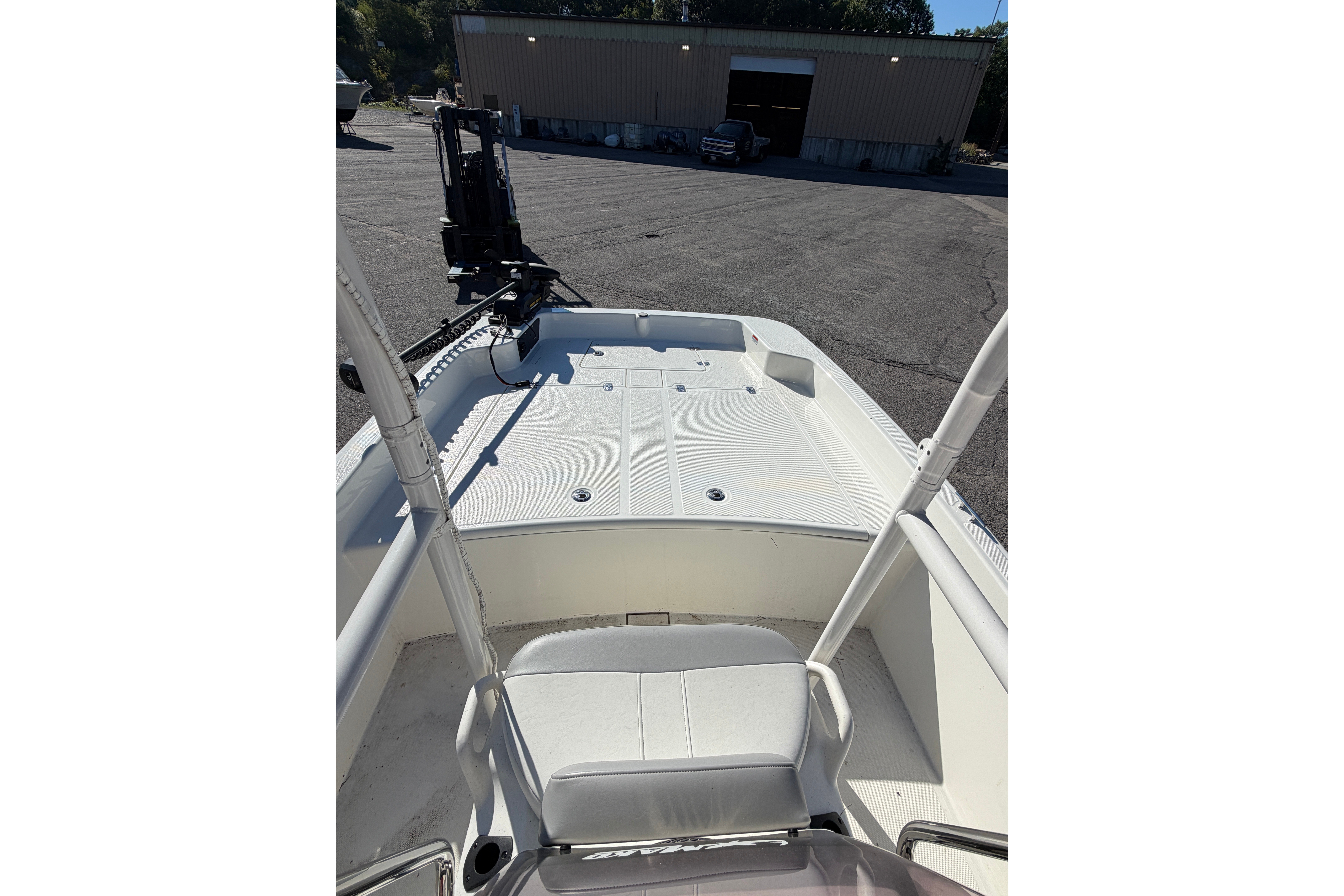 2019 Mako Pro Skiff 17 CC - Image 13