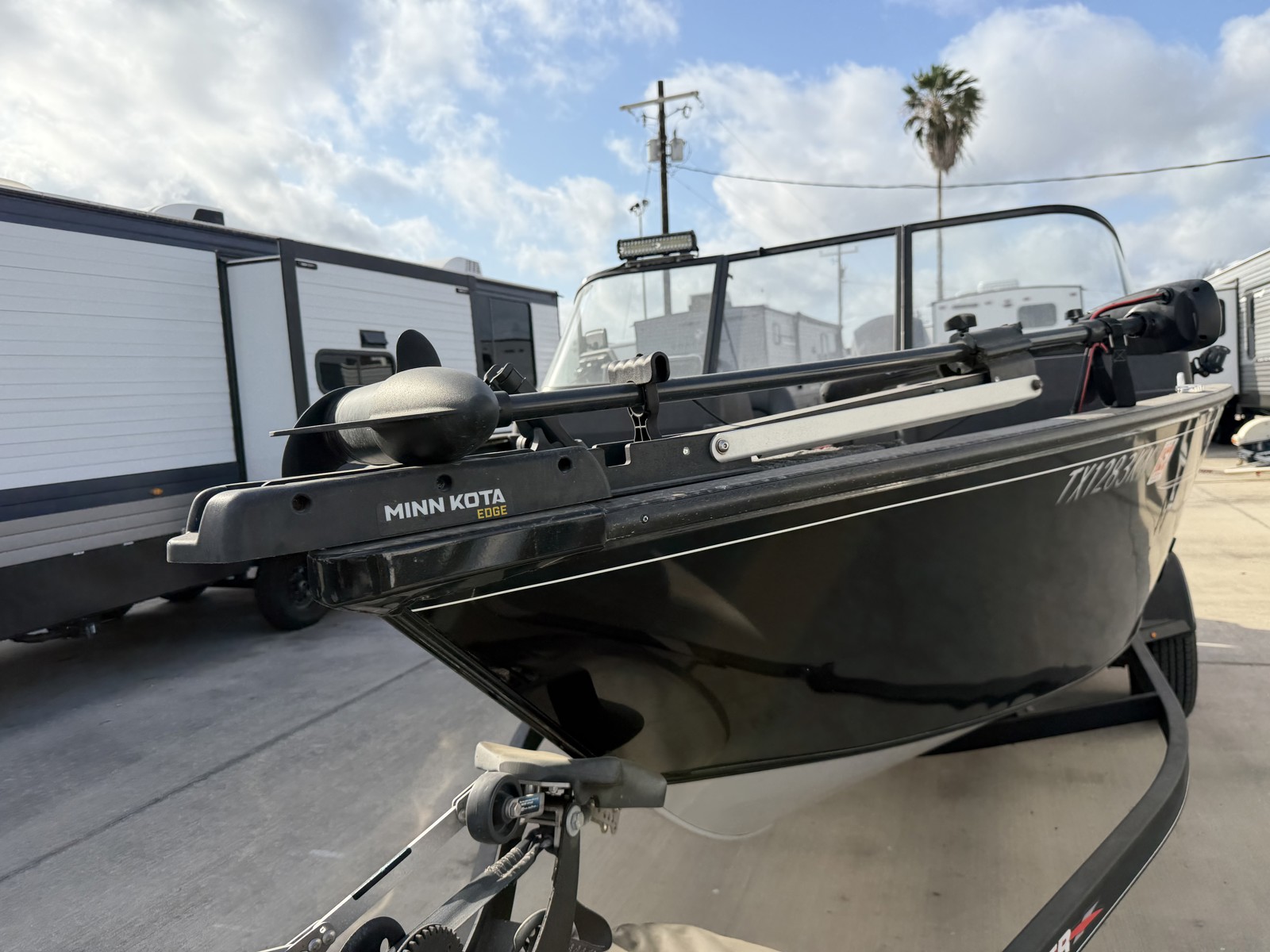 2022 TRACKER 2022 175 PRO GUIDE - Image 17