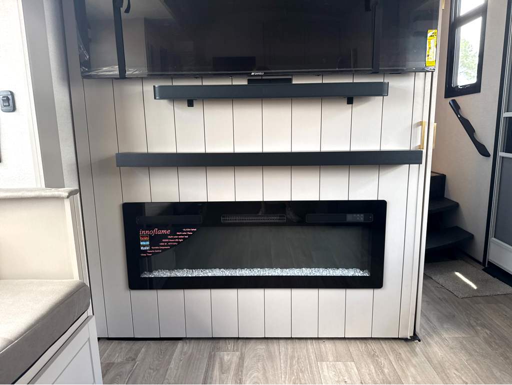2027 JAYCO NORTH POINT 391TBBH - Image 10