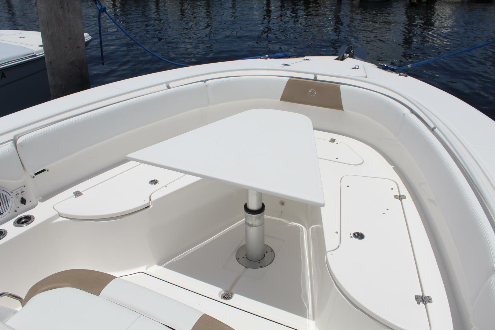 2016 Edgewater 370 - Image 16
