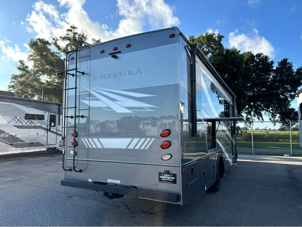 2027 ENTEGRA COACH ESTEEM XL 32U - Image 7