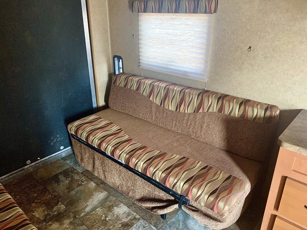 2015 Forest River Grey Wolf 26RR - Image 22