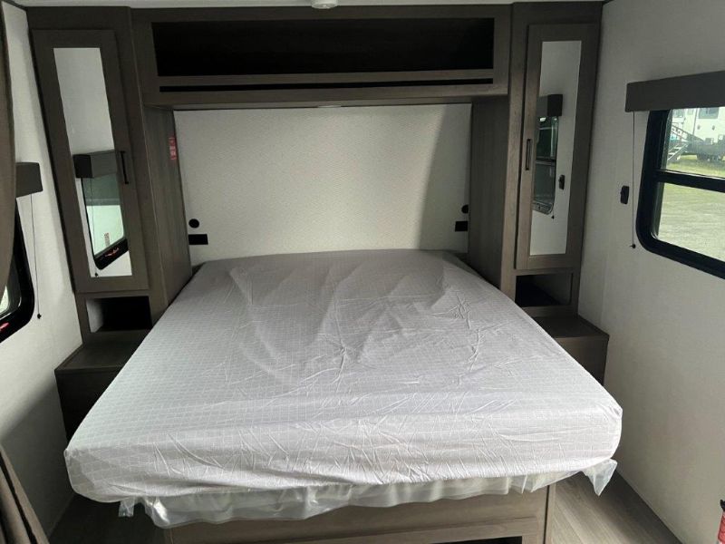 2026 Grand Design Transcend XPLOR 23BHX - Image 12