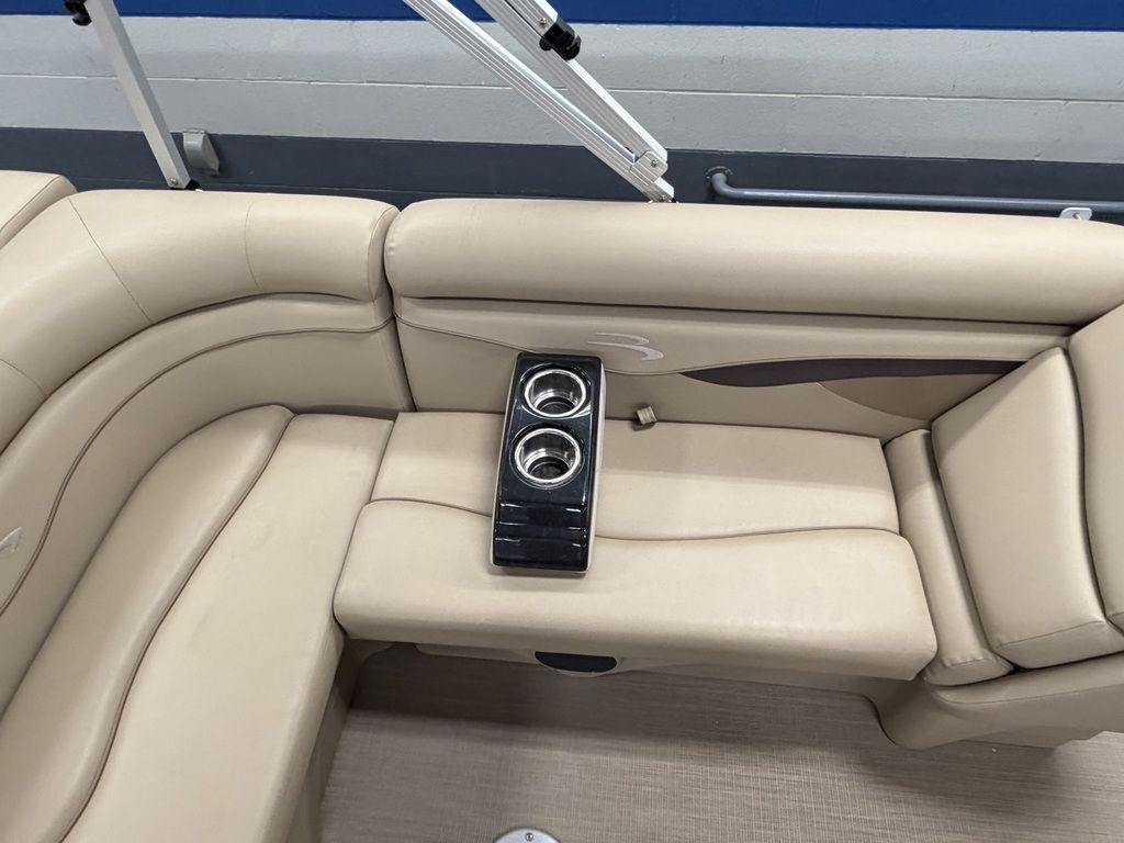 2018 Bennington 21SL - Image 20