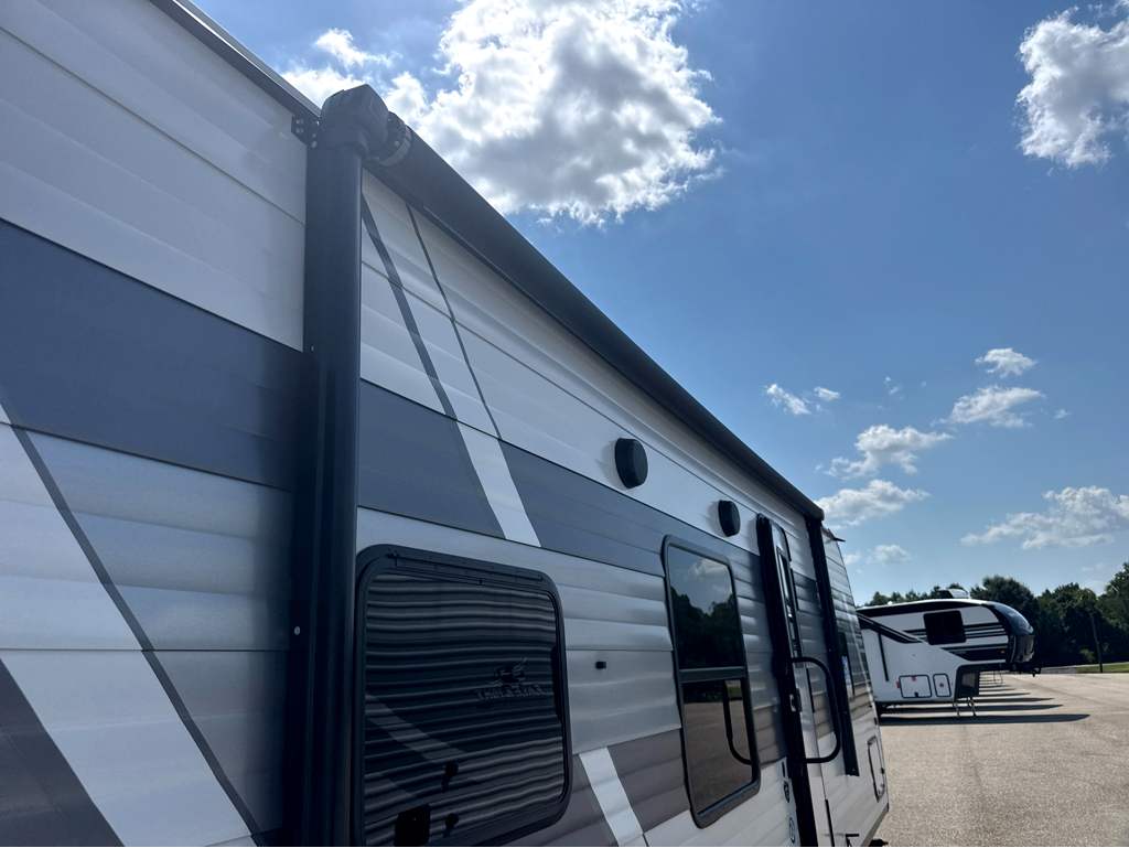 2027 Jayco Jay Flight SLX 260BH - Image 5