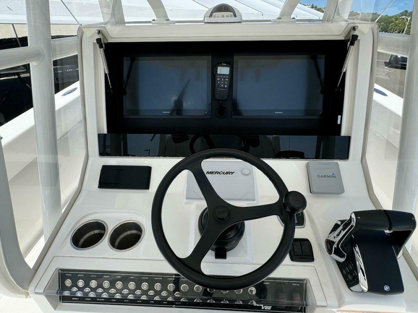 2024 SeaVee 340Z - Image 12
