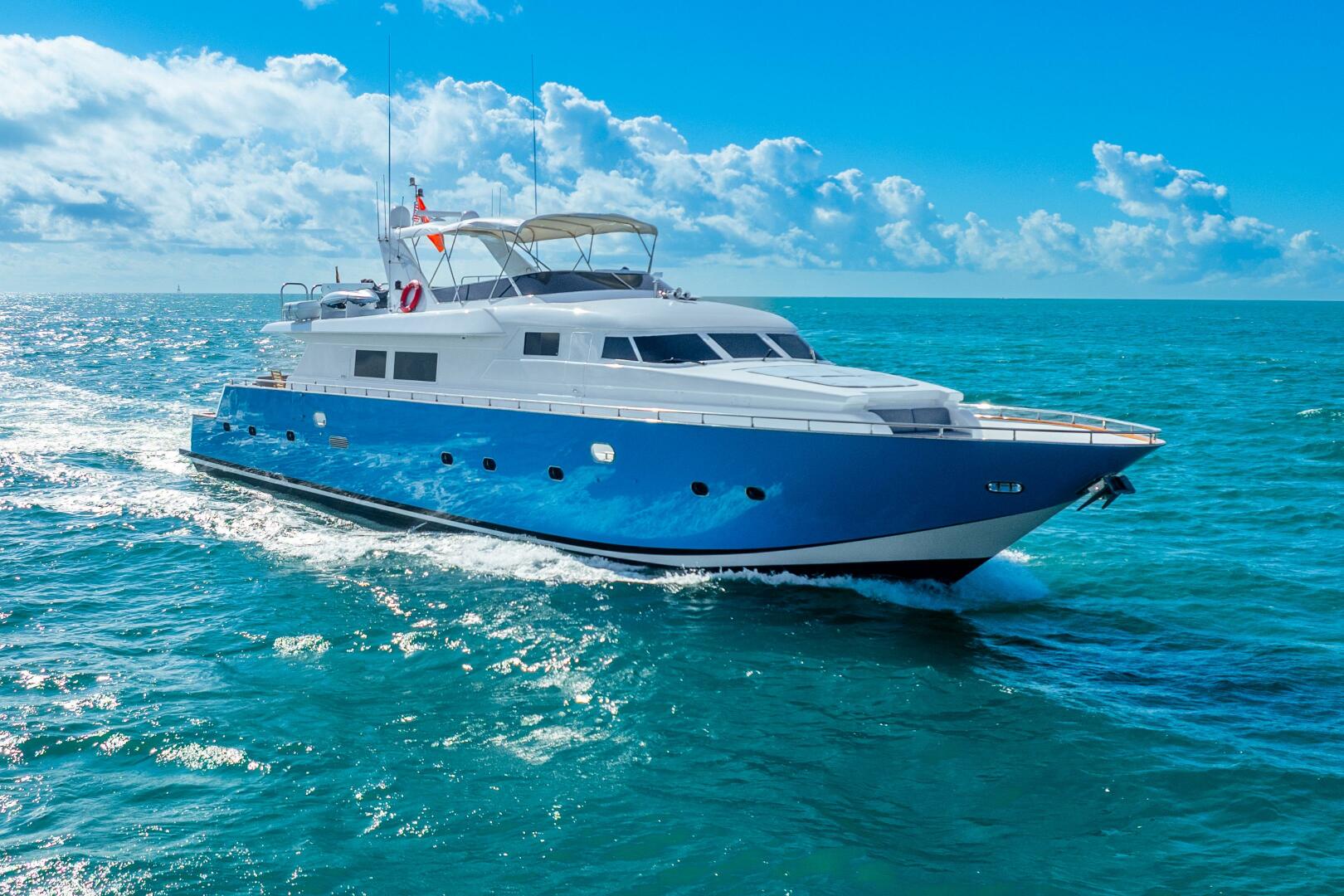 1991 Maiora Raised Pilothouse - Image 28