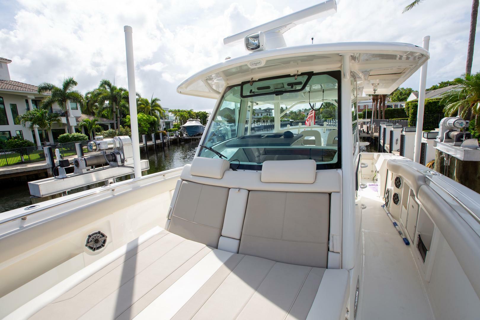 2023 Boston Whaler 380 Outrage - Image 18